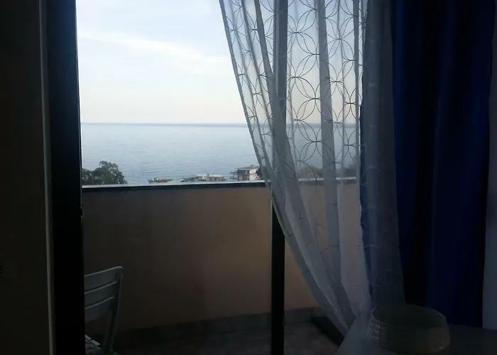 Copacabana Vista Mare E Parking Apartment